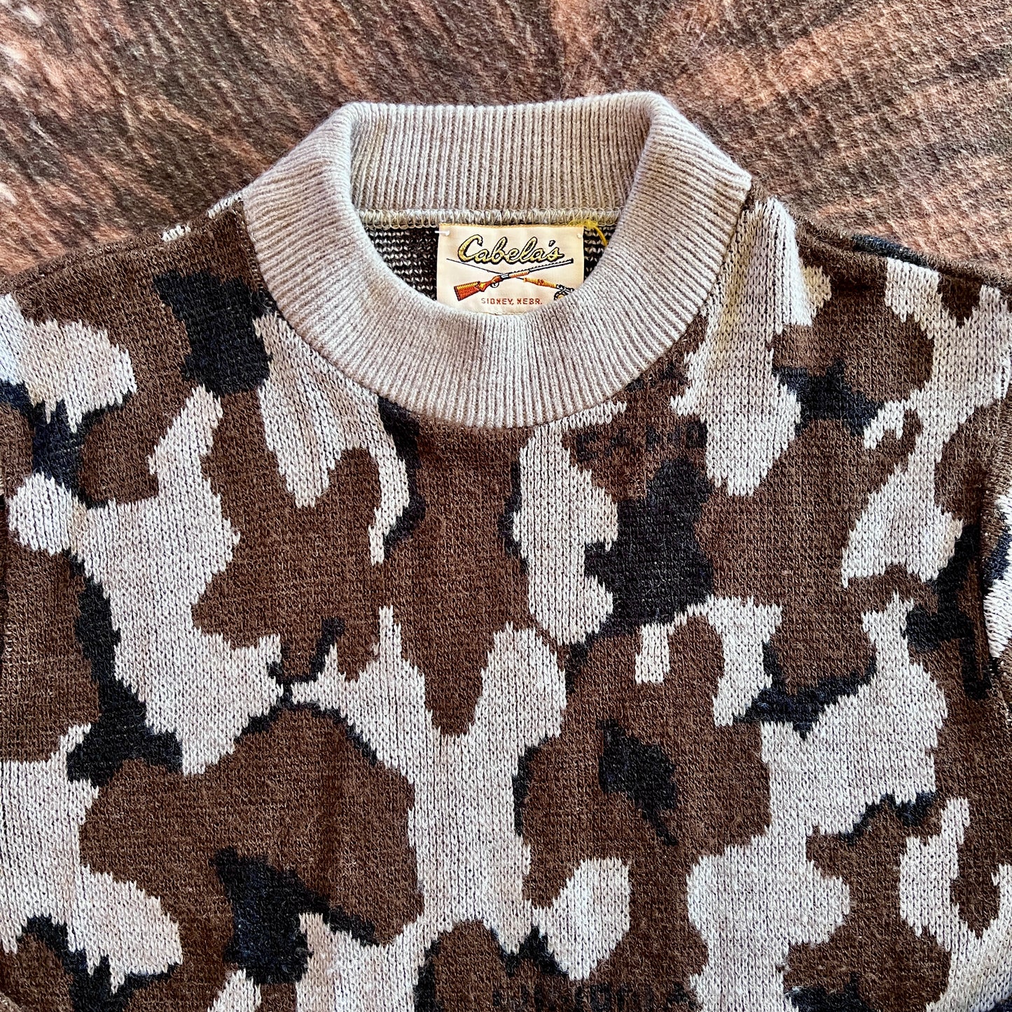 Vintage Cabelas Camo Sweater